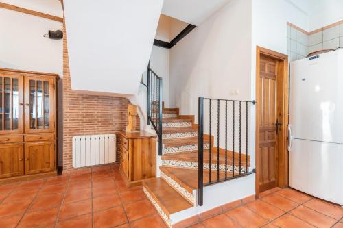 المنظر الخارجي, Cueva De La Portería (Cueva De La Porteria) in Chulilla