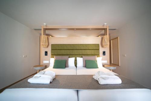 HL Miraflor Suites Hotel - image 13