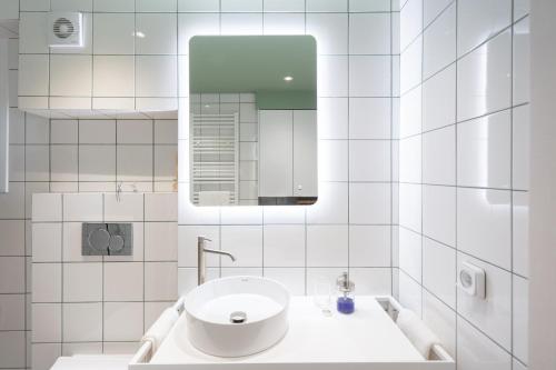 Lofos Lumina Suites - image 14