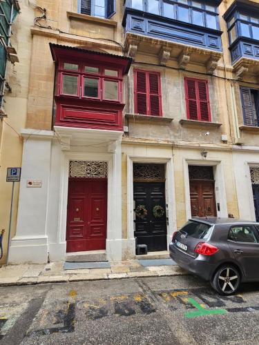 Beautiful, designer 2BR home in heart of Valletta by 360 Estates, La Valeta (foto 4)
