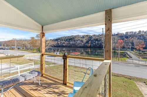 Historic Rockaway Beach Cottage 15 in Forsyth (MO)