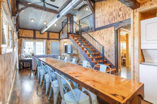 Historic Rockaway Beach Cottage 15 in Forsyth (MO)