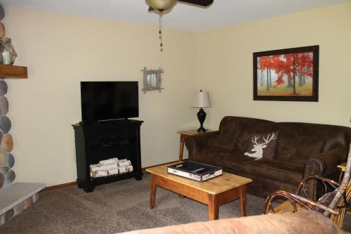 2 Bedroom Condo at Wild Eagle Lodge #136 - image 8
