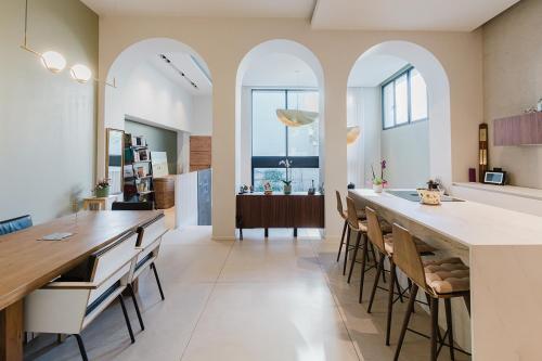 Maison CHALIOT Hosts & Events, Marseille
