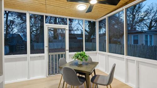 Luxurious house by Metro minutes to DC - main image