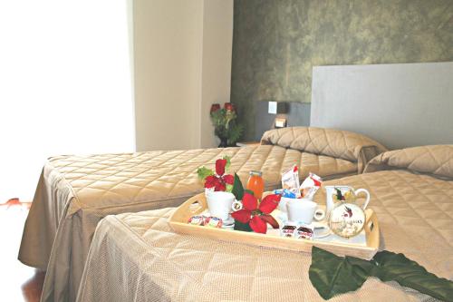 1 queen bed