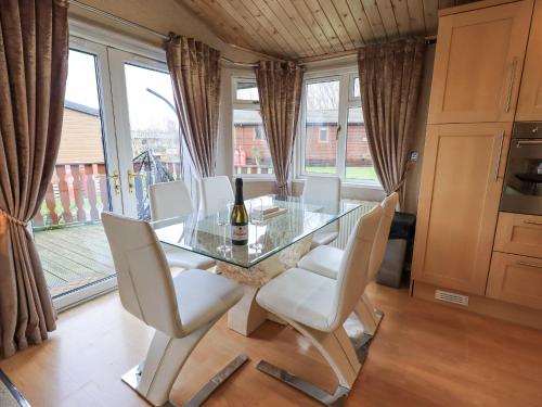 Our Happy Place, Carnforth (photo 9)