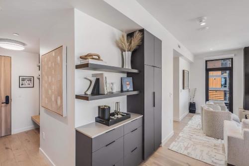 Two-Bedroom Apartment with Balcony image 5
