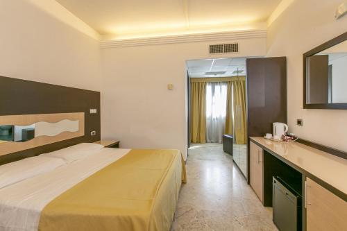 Hotel Boomerang Roma - image 12