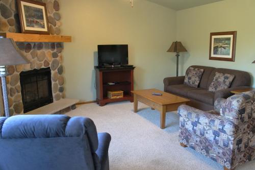 Two Bedroom Condo at Wild Eagle Lodge - image 13