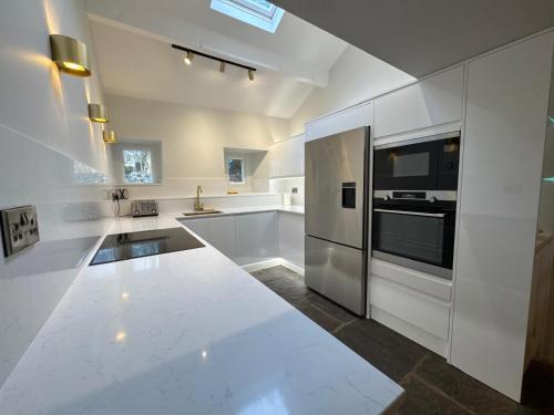 köök, Prior Hall Farm Cottage - 3 bedroom luxury cottage in center of Malham in Malham