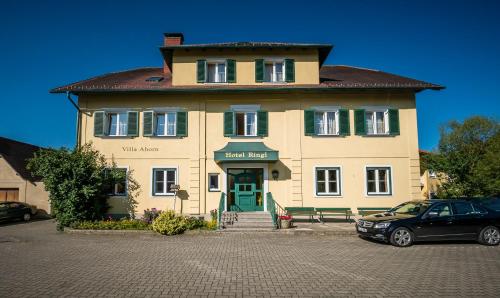 Dorf Hotel Grüner Baum