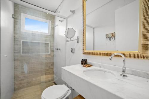 Superior Suite with Sea View image 10