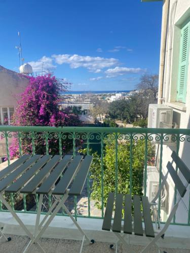 Hostl - Beds & Rooms - The Hostel Inn Paphos, Old Town in Paphos