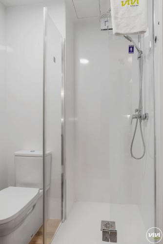 Apartment with Balcony image 7