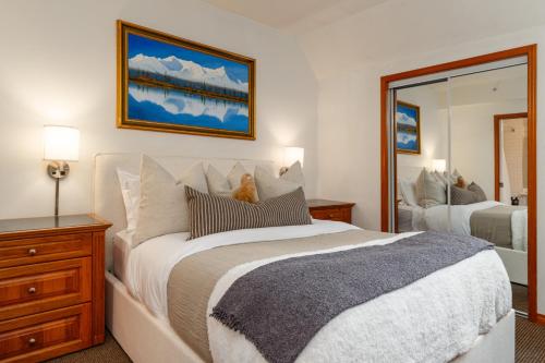 Apartment image 10