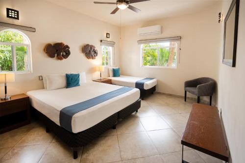 Hotel & Suites El Moro