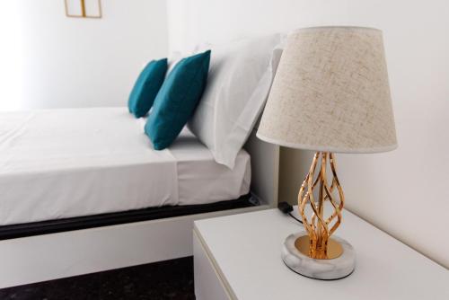Two-Bedroom Deluxe Apartment with Balcony image 5