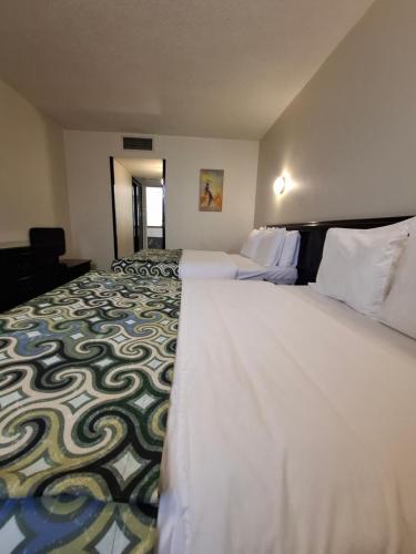 Aristos Puebla Room Type - Deluxe Twin Room