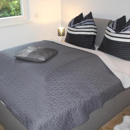 Two-Bedroom Apartment image 6