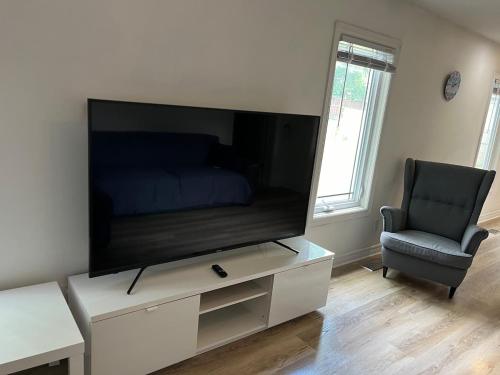 Crystal Beach home in Niagara in ฟอร์ท เอรี (ON)