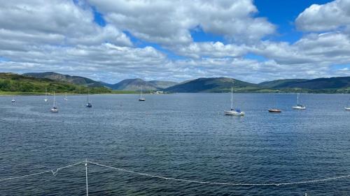 Beautiful Upper Apartment/Stunning Sea Views, Isle of Bute 4