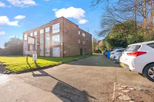 Luxury 2 Bedroom Apartment with Free Parking Opposite Queen Elizabeth Hospital, Birmingham (fotografie 6)