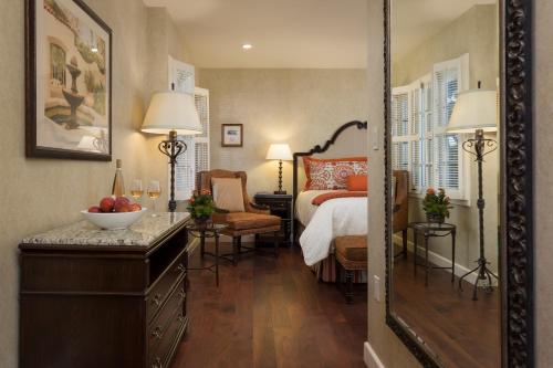2 bedrooms, 3 beds