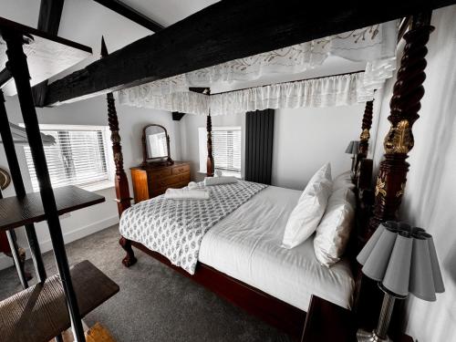 Bracken & Bramble Barn Spacious Holiday Retreat, Carlton Colville (photo 6)