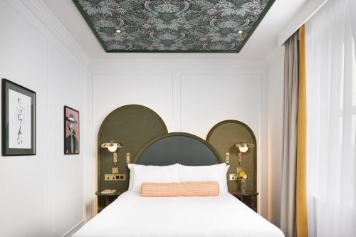 Holiday Inn London Oxford Circus an IHG Hotel - image 6