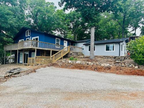 The whole family The whole family