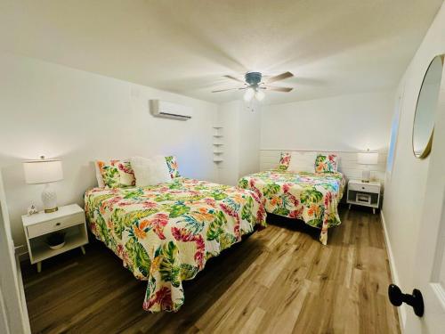 The whole family The whole family