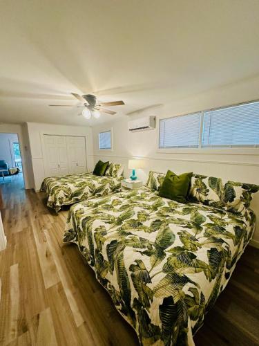 The whole family The whole family