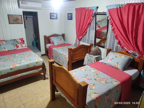 Quadruple Room image 1