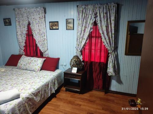 Superior Deluxe Double or Twin Room  image 4