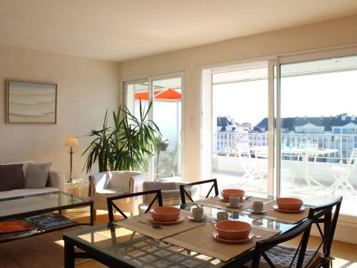 Appartement 5 pièces 8 pers. avec terrasse et parking à La Baule - FR-1-245-212 - Location saisonnière - Le Pouliguen