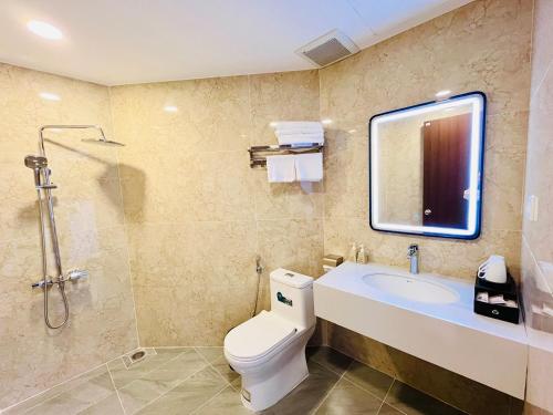 room detail thumbnail 2