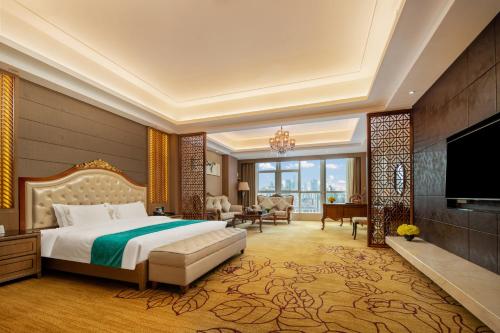 room detail thumbnail 1