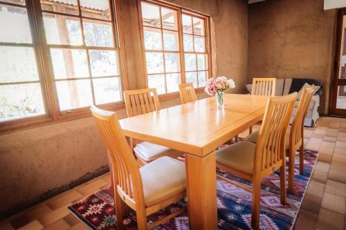 Willow's Retreat in Laguna