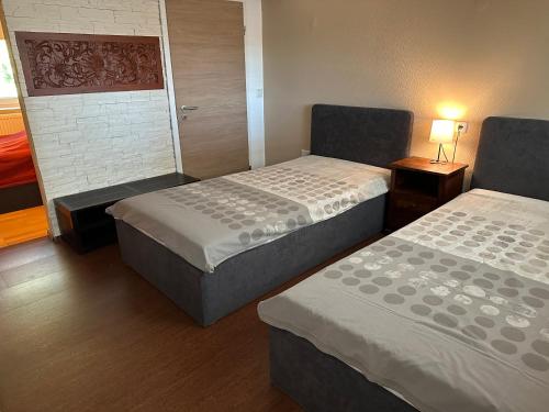 BALIKU APARTMENT 2nd floor with balcony in Felsberg, Deutschland
