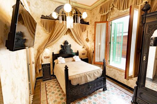 room detail thumbnail 0