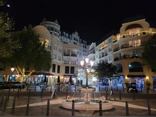 Gold Coast Golf Course Villa in Benowa