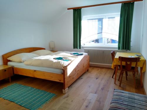 Privatzimmer mit Küche in Au bei Turnau in Göriach, Österreich