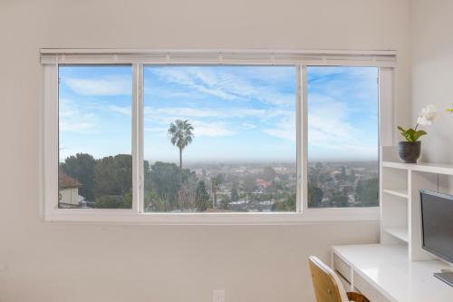 LUX Retreat - Best Views - All Amenities - Central LUX Retreat - Best Views - All Amenities - Central