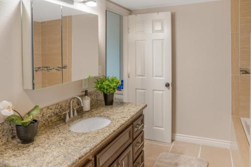 LUX Retreat - Best Views - All Amenities - Central LUX Retreat - Best Views - All Amenities - Central