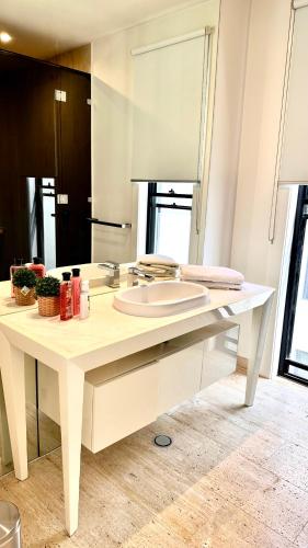 Gold Coast Golf Course Villa in Benowa