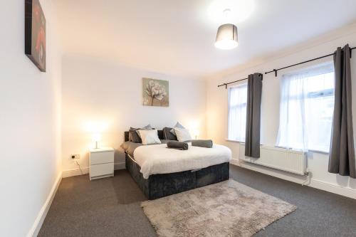 Stylish Modern Home, Southampton in Swaythling