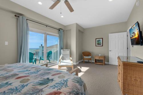 Portside Villas unit 13 - image 7