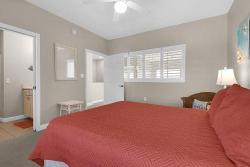 Portside Villas unit 13 - image 11
