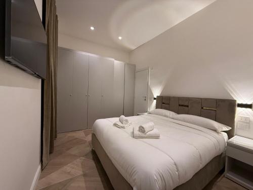 Luxury apartments, Piazza di Spagna, Roma (foto 4)